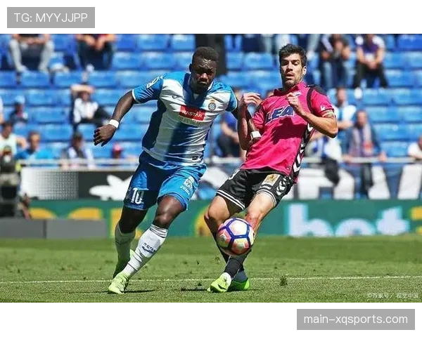西班牙人主场引入AI摄像头系统,实时监测看台潜在风险点 西班牙人主场引入AI摄像头系统,实时监测看台潜在风险点